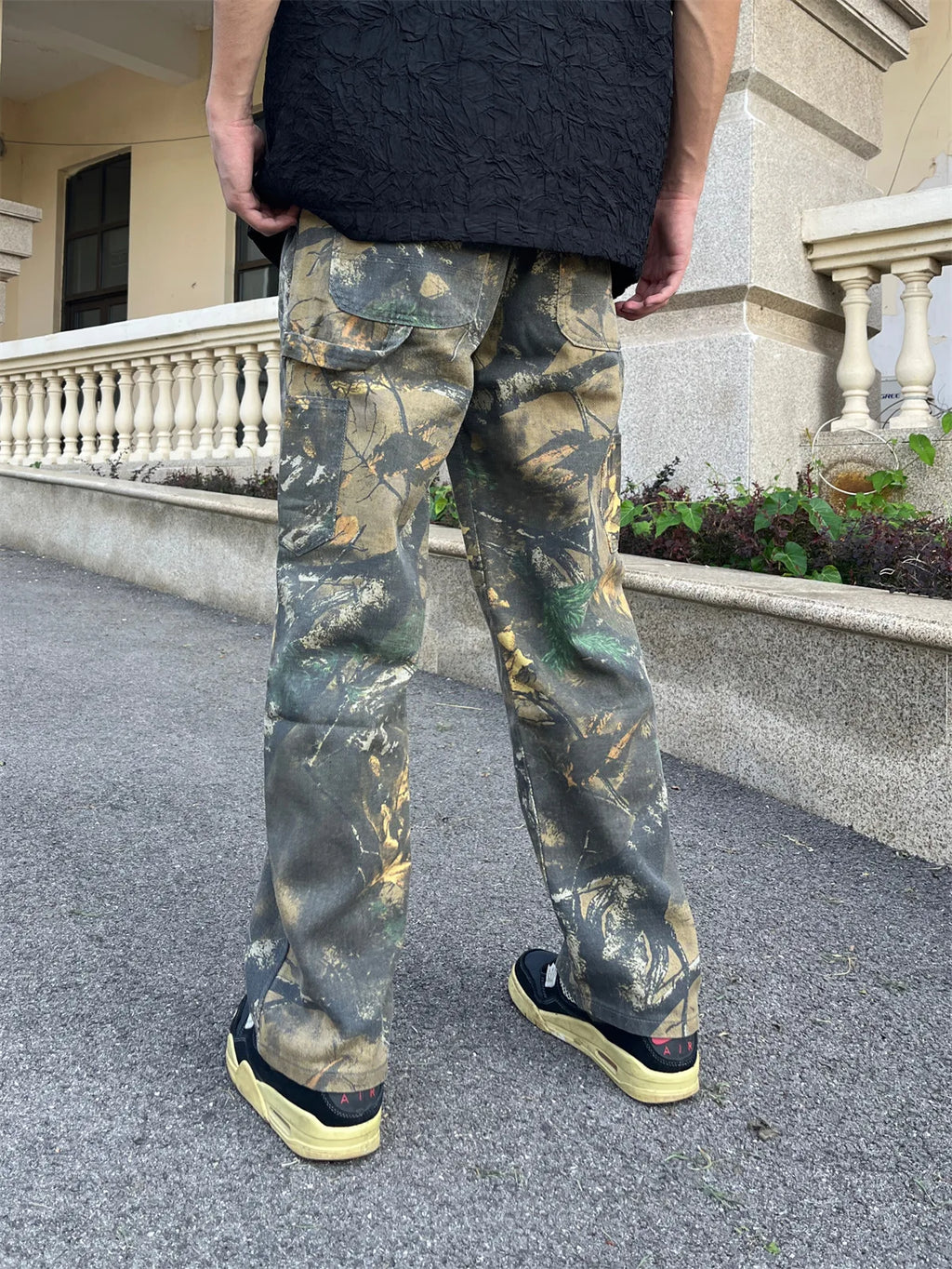 Men's Camo Wide Leg Baggy Cargo Pants