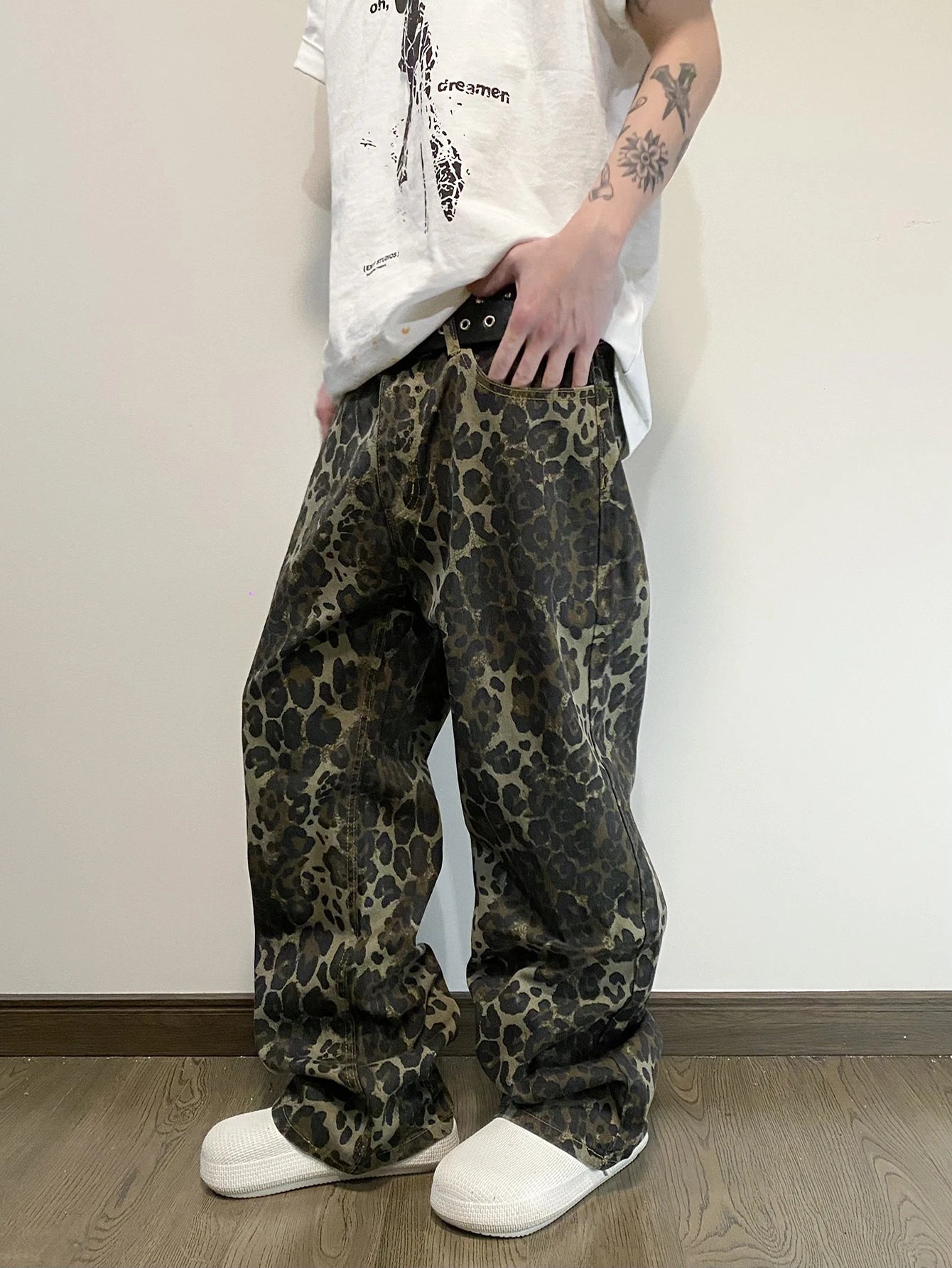 Men Vintage Leopard Print Baggy Wide Leg Jeans
